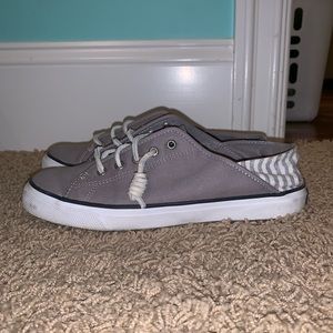women’s sperry shoes